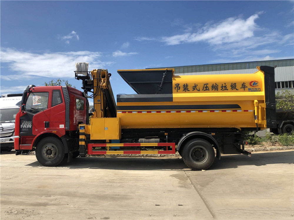 解放J6L 12方吊装压缩垃圾车