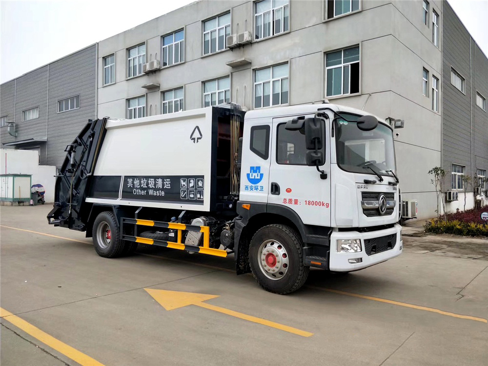 东风D9 12方压缩垃圾车