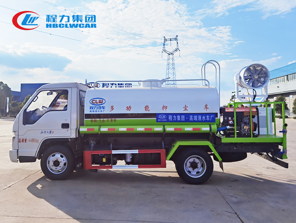 福田小卡4.5方洒水车