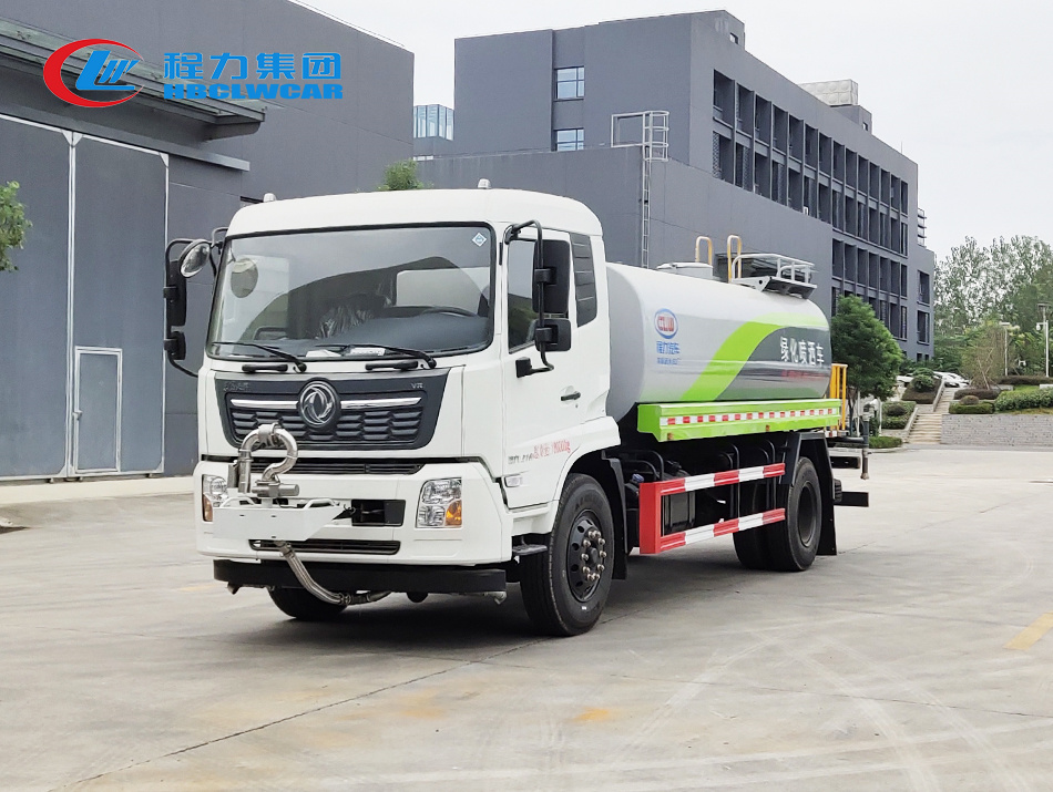 东风天锦顶配洒水车