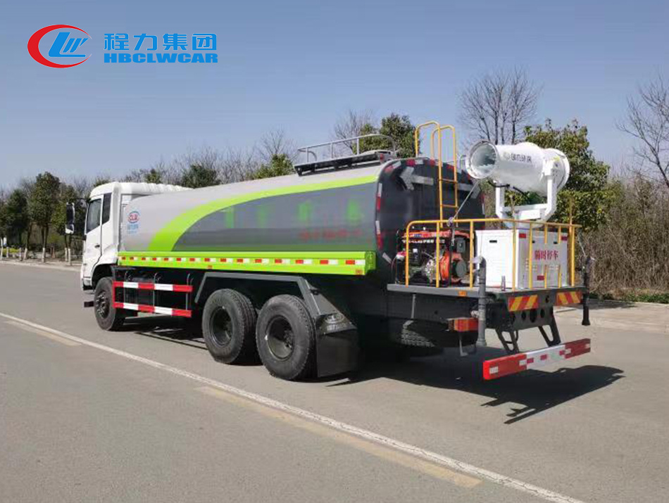18-20方东风天锦后双桥洒水车