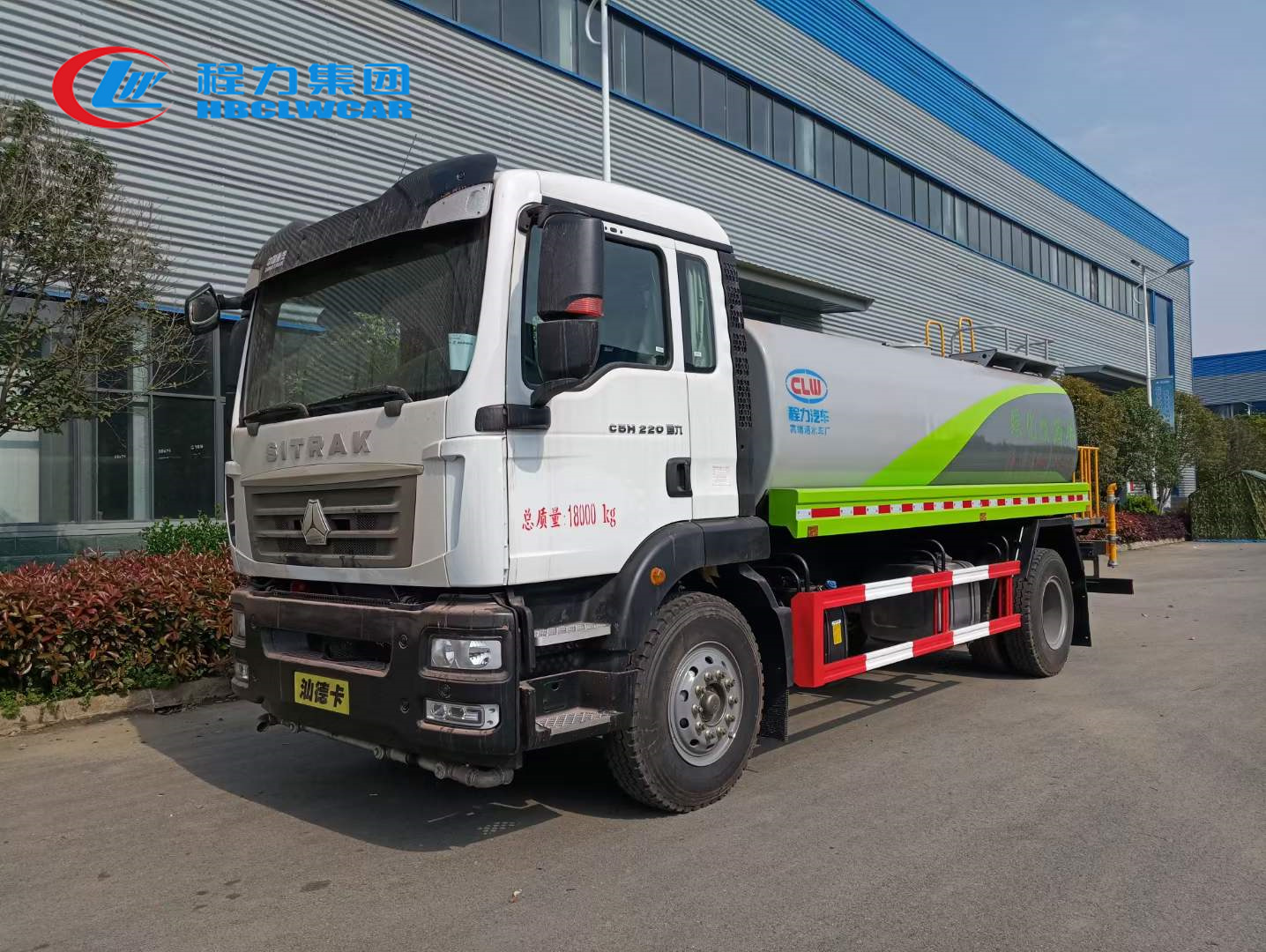 重汽汕德卡12方洒水车