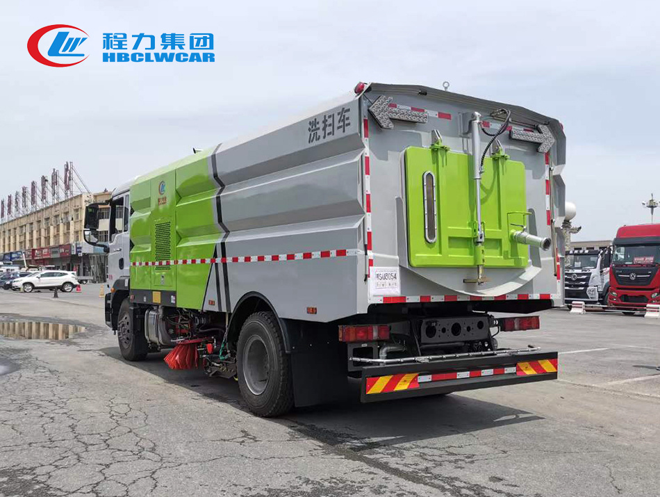 重汽汕德卡洗扫车