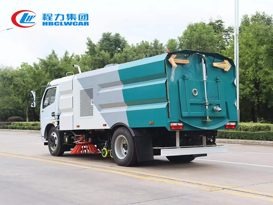 东风大福瑞卡洗扫车