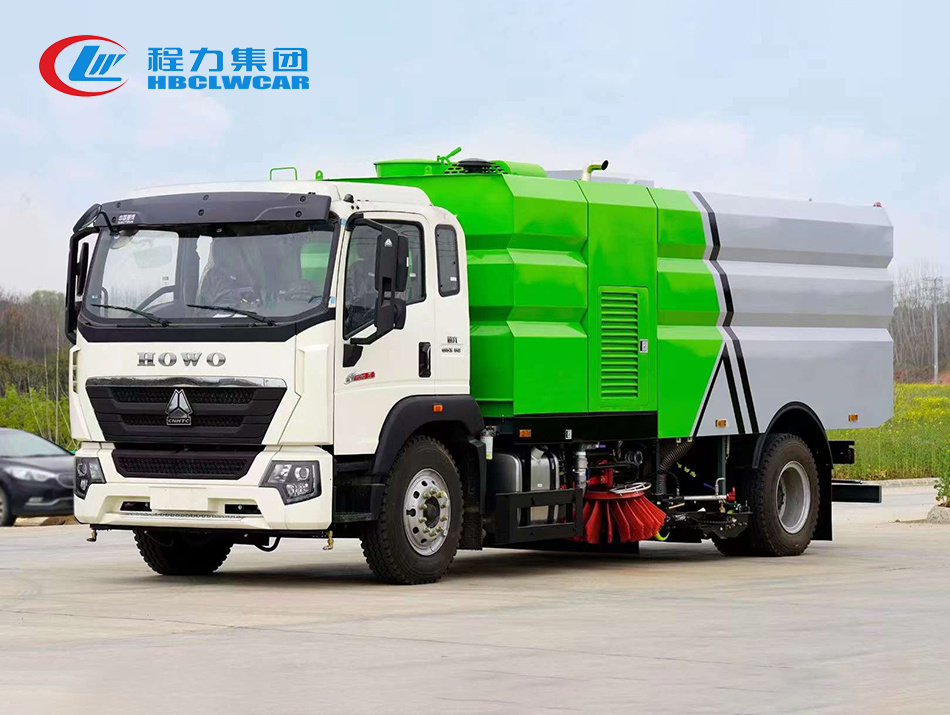 重汽豪沃洗扫车