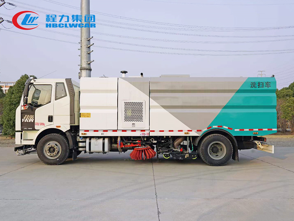 解放J6洗扫车