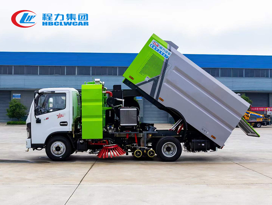 东风小多利卡洗扫车