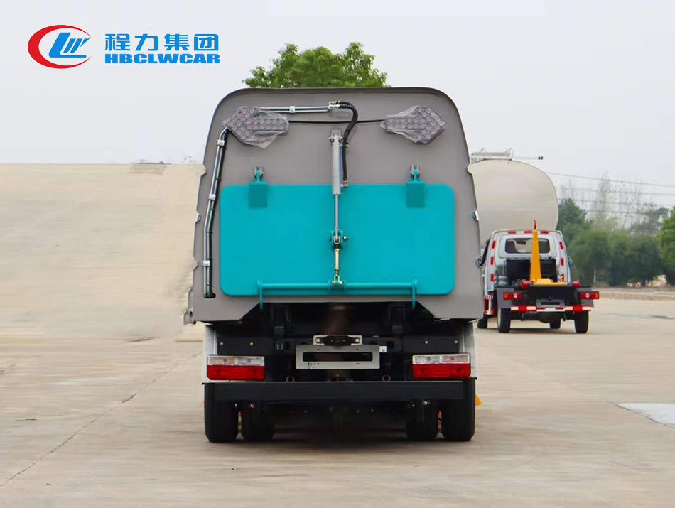 东风途逸蓝牌扫路车