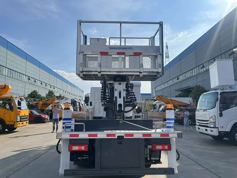比亚迪33米混动高空作业车