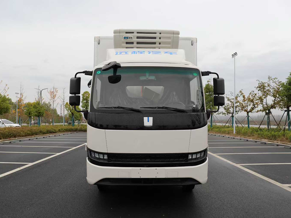 吉利远程星智H8E纯电动冷藏车