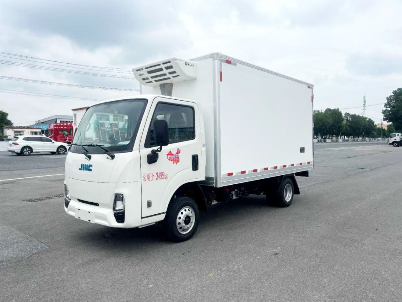 江铃E顺达纯电3.7米冷藏车