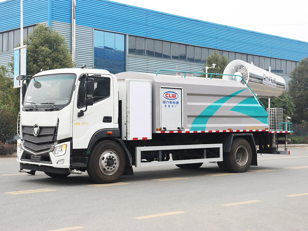 CL5093GSSBEV东风5方纯电动洒水车