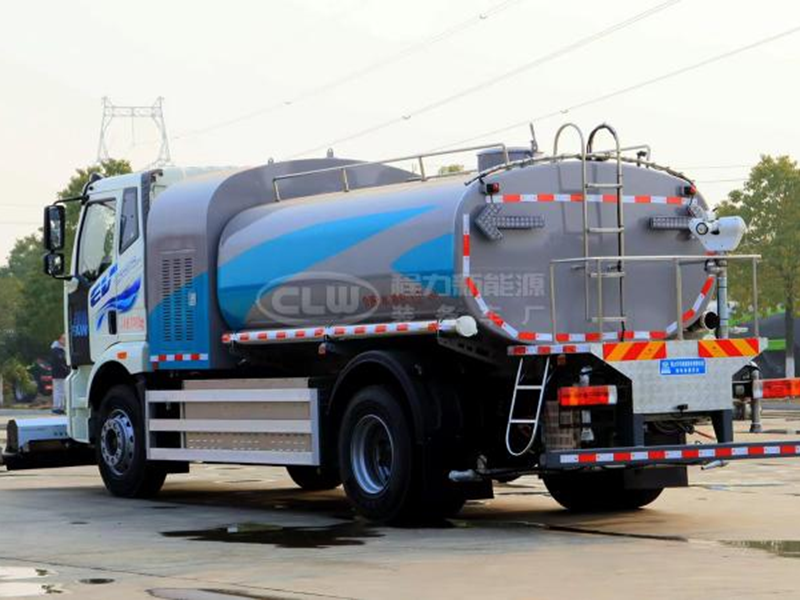 CL5185GQXBEV型纯电动清洗车